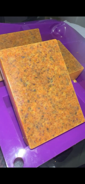 Jabón de Zanahoria y Curcuma